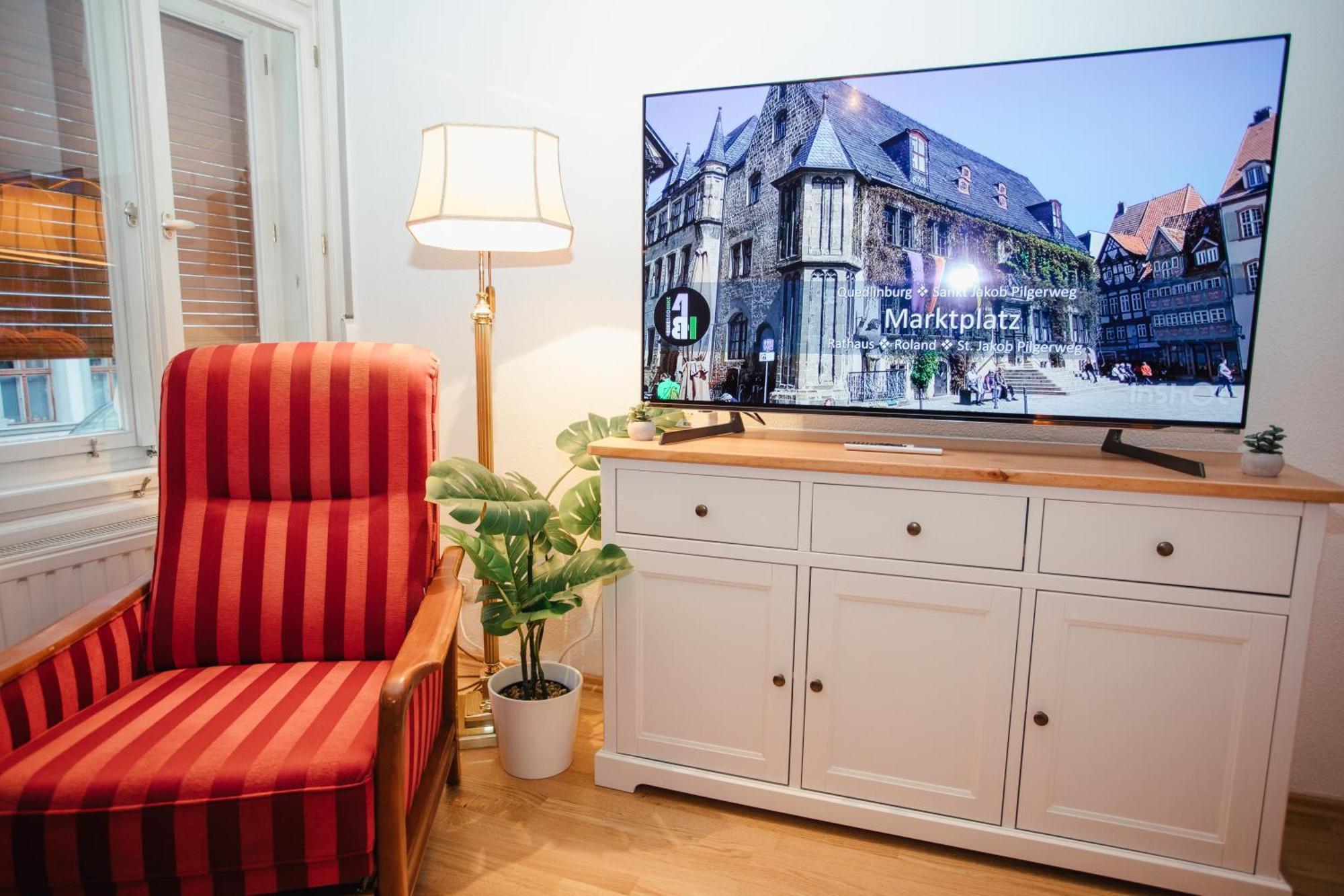 Apartment Kaiser-wilhelm-suite By Meis In Zentral *